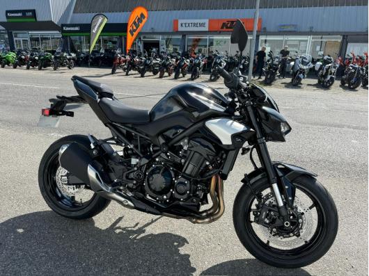 KAWASAKI Z 900