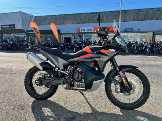 photo-annonce-ktm-890-adventure_657dcad2c13bd931375388.jpg