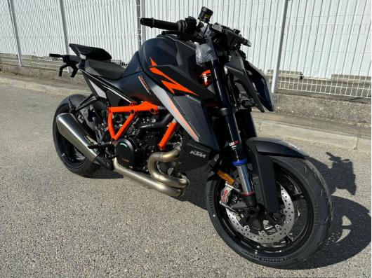 KTM 1390 SUPER DUKE R EVO