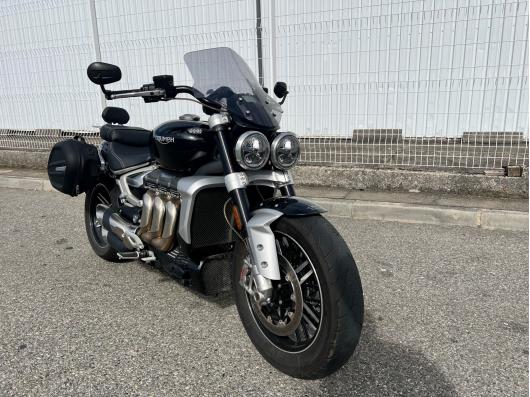 TRIUMPH ROCKET 3 GT